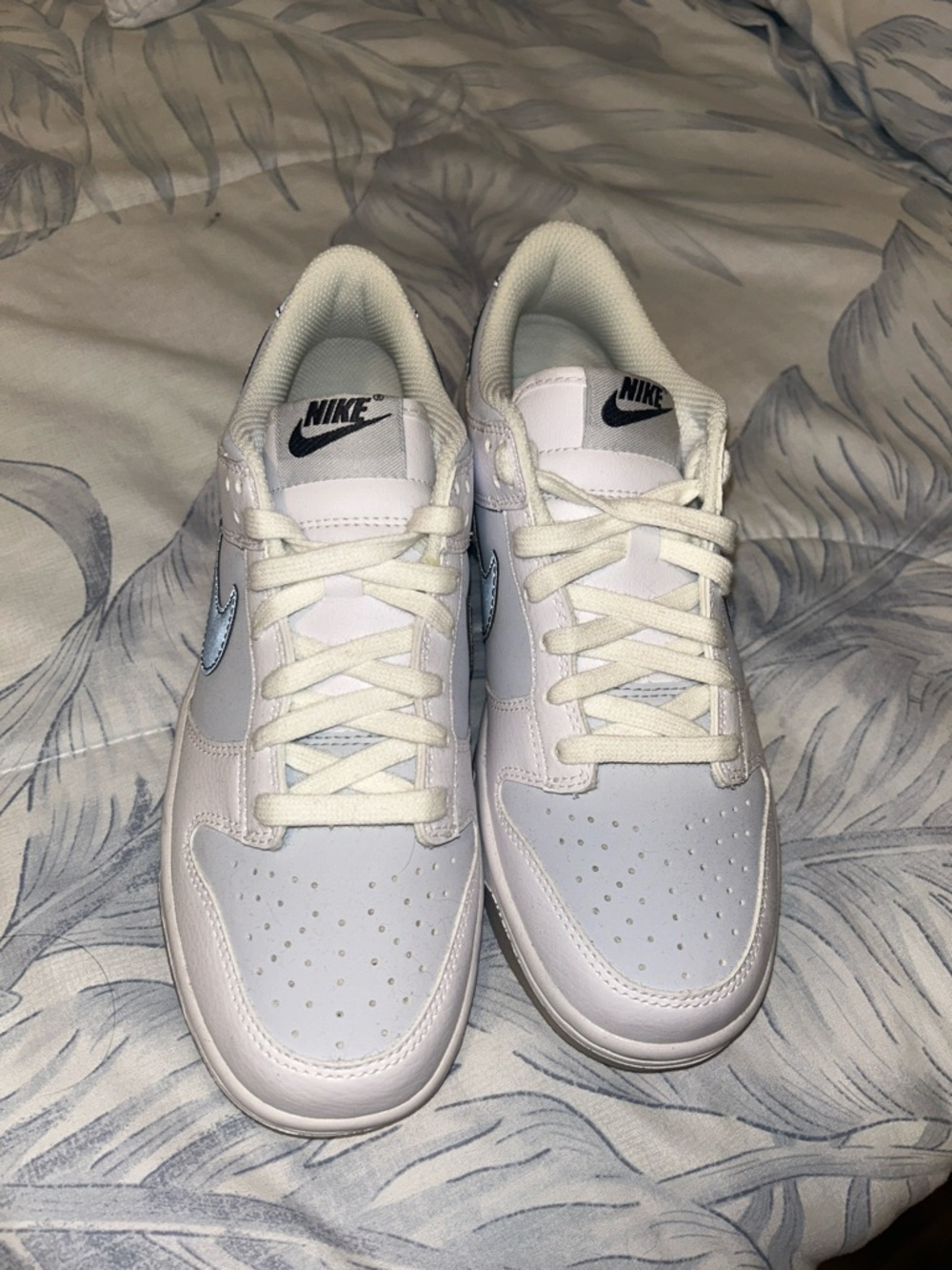 Big Kid's Nike Dunk Low White/Smoke Grey-Pure Platinum